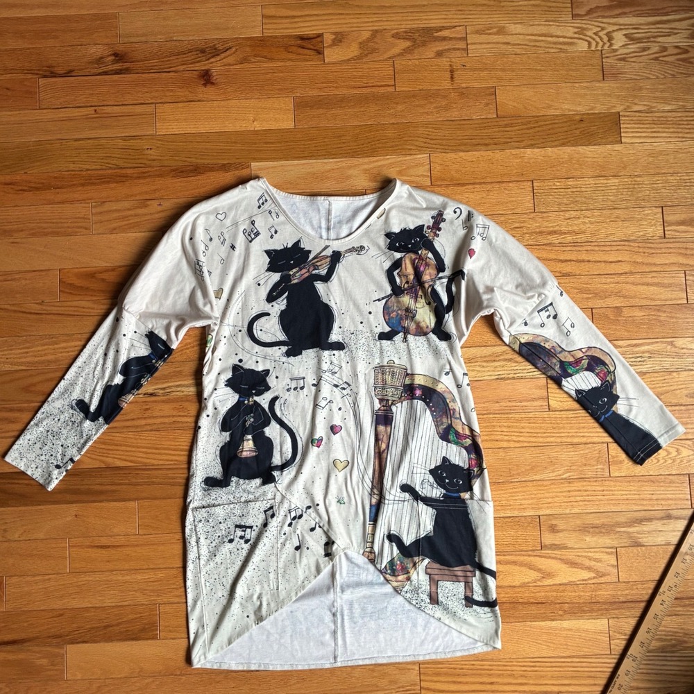 Musical Cats Graphic Tunic Top Long Sleeve Asymmetrical Cream One Size